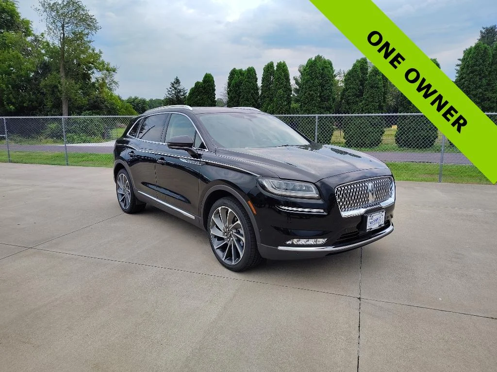 Used 2023 Infinite Black Metallic Lincoln Reserve image 2