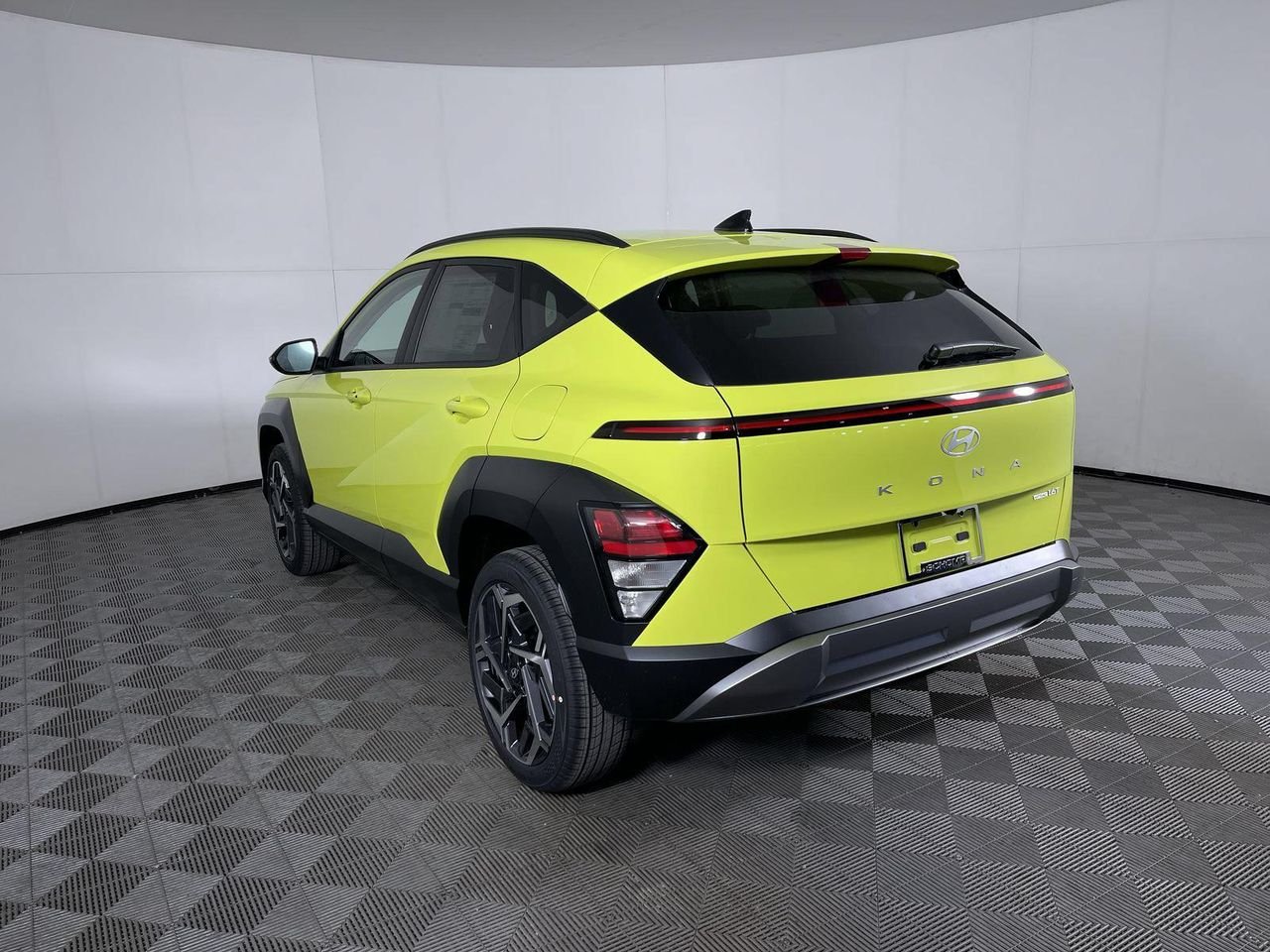 New 2026 Neoteric Yellow Hyundai SEL Premium AWD image 15