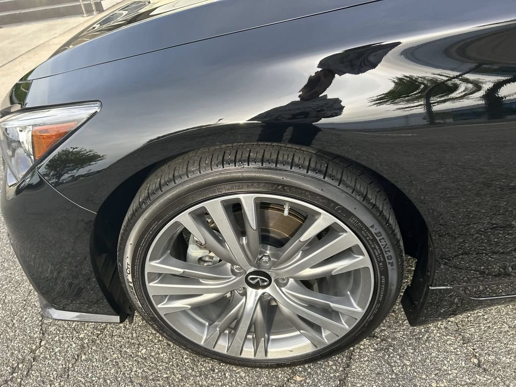 Certified Used 2022 Black Obsidian INFINITI SENSORY image 10