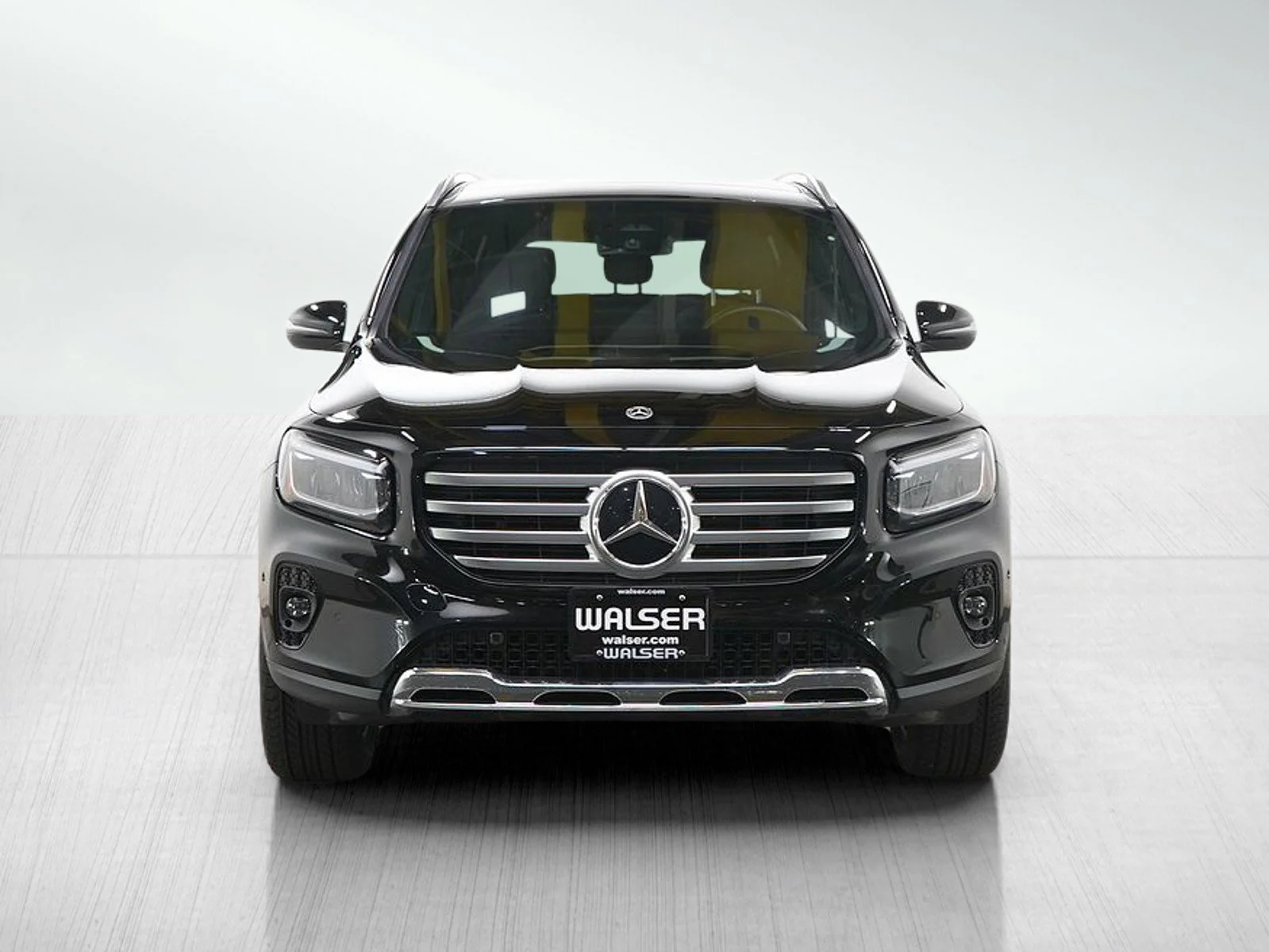 Used 2025 Black Mercedes-Benz GLB 250 image 8