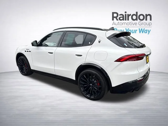 Used 2025 Bianco Maserati Modena image 5