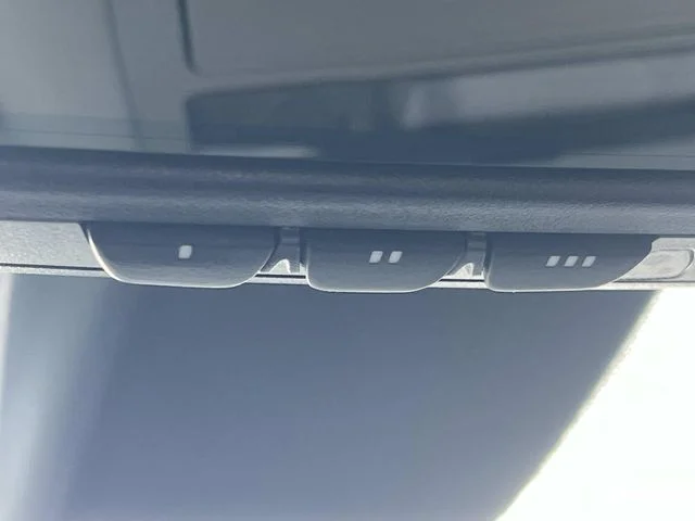 Used 2019 Silver Lexus 350 image 43