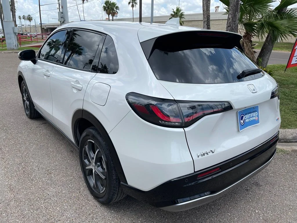 Used 2024  Honda EX-L image 4