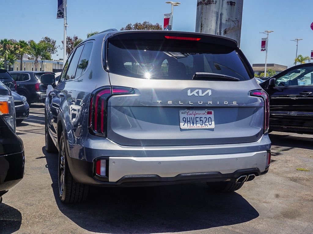 Used 2024 Silver Kia SX image 5