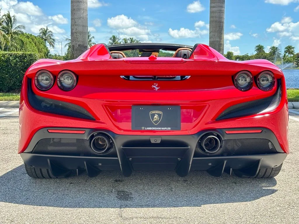 Used 2022 Rosso Corsa Ferrari  image 9