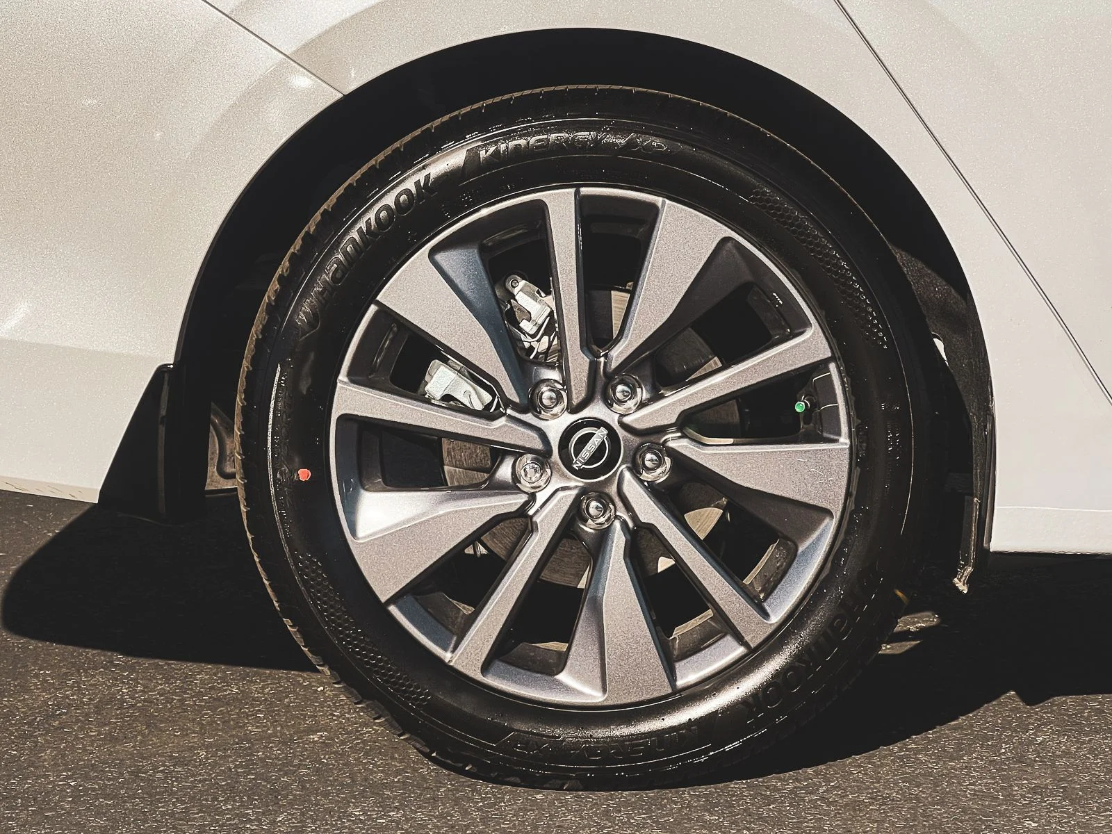 2026 Nissan Sentra SL - Photo 3
