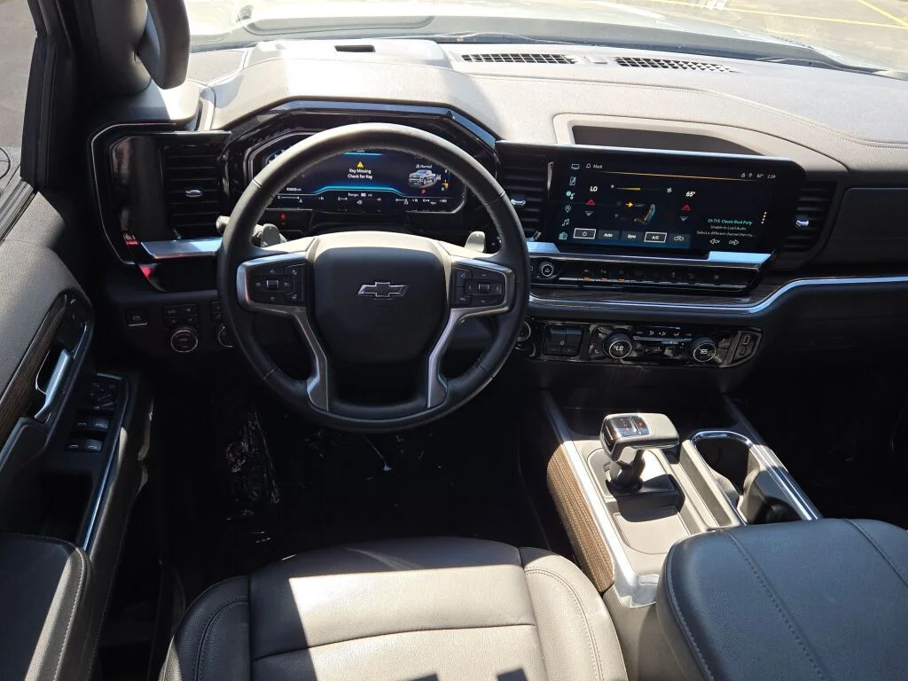 Used 2024 Gray Chevrolet RST image 18