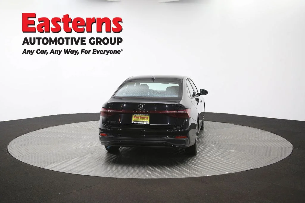 Used 2025 Black Volkswagen 1.5T Sport image 38