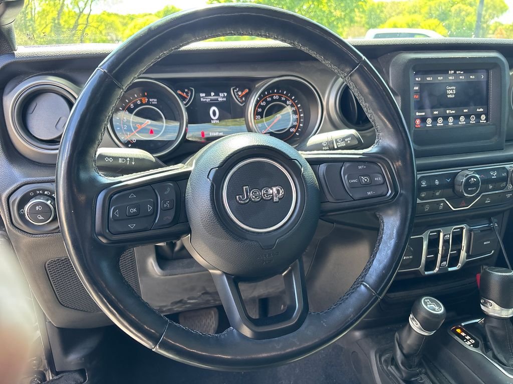 Used 2022 Black Jeep Willys image 16