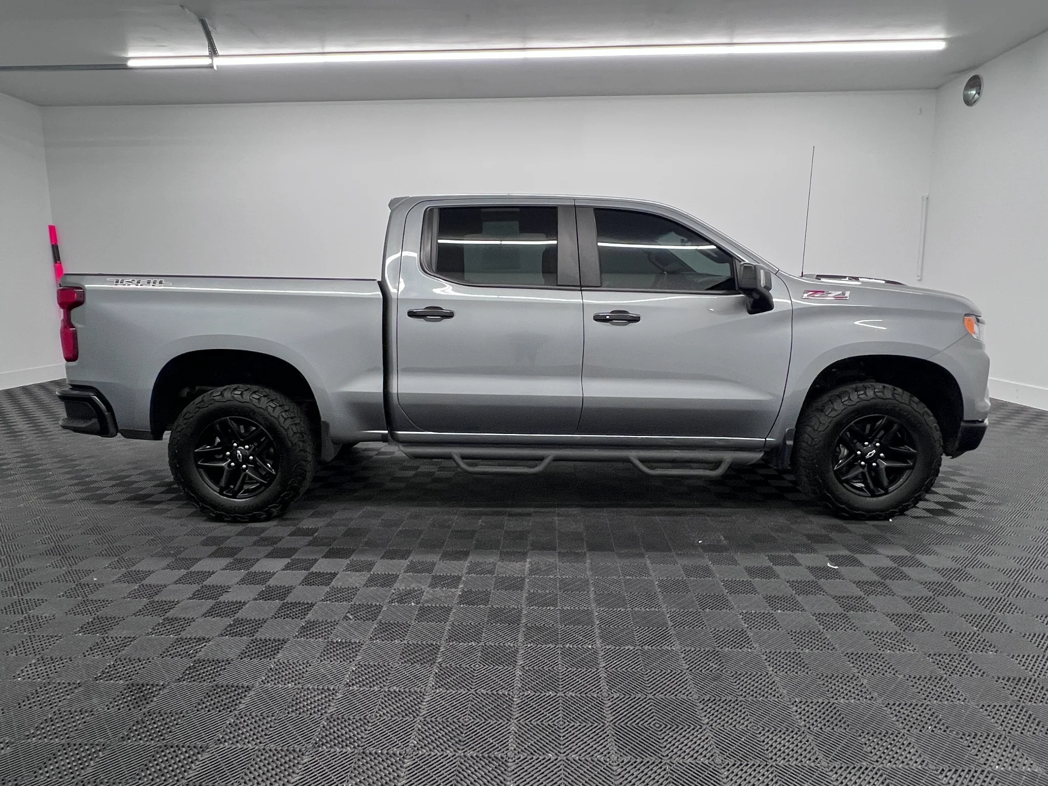 Used 2024 Sterling Gray Metallic Chevrolet LT Trail Boss image 8