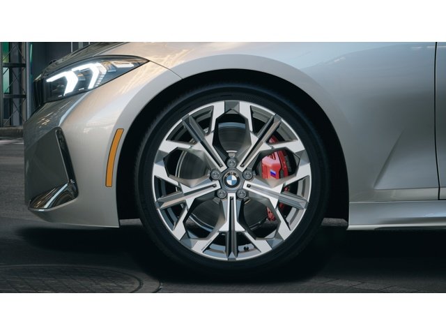 New 2026 Skyscraper Grey Metallic BMW 330i NA xDrive image 7