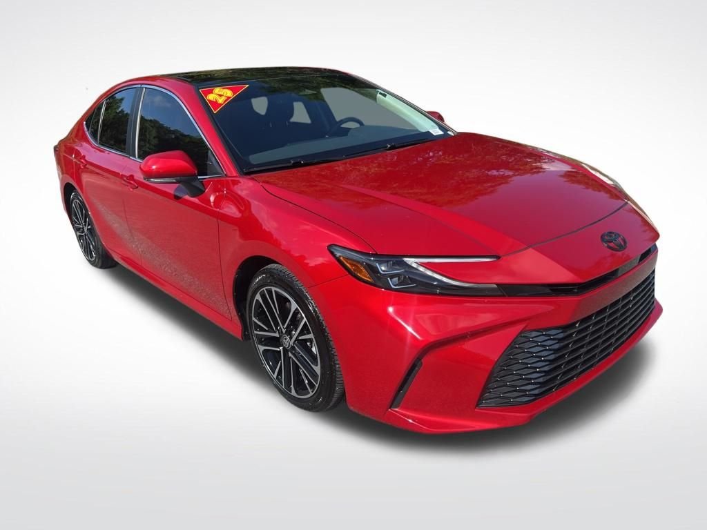 Used 2025 Red Toyota XLE image 3