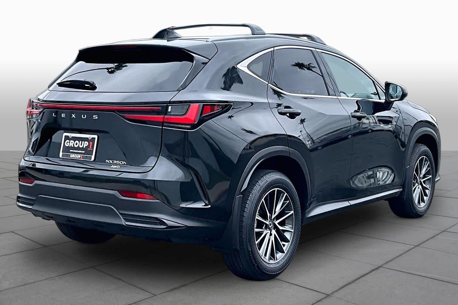 2026 Lexus NX Hybrid 350h - Photo 12