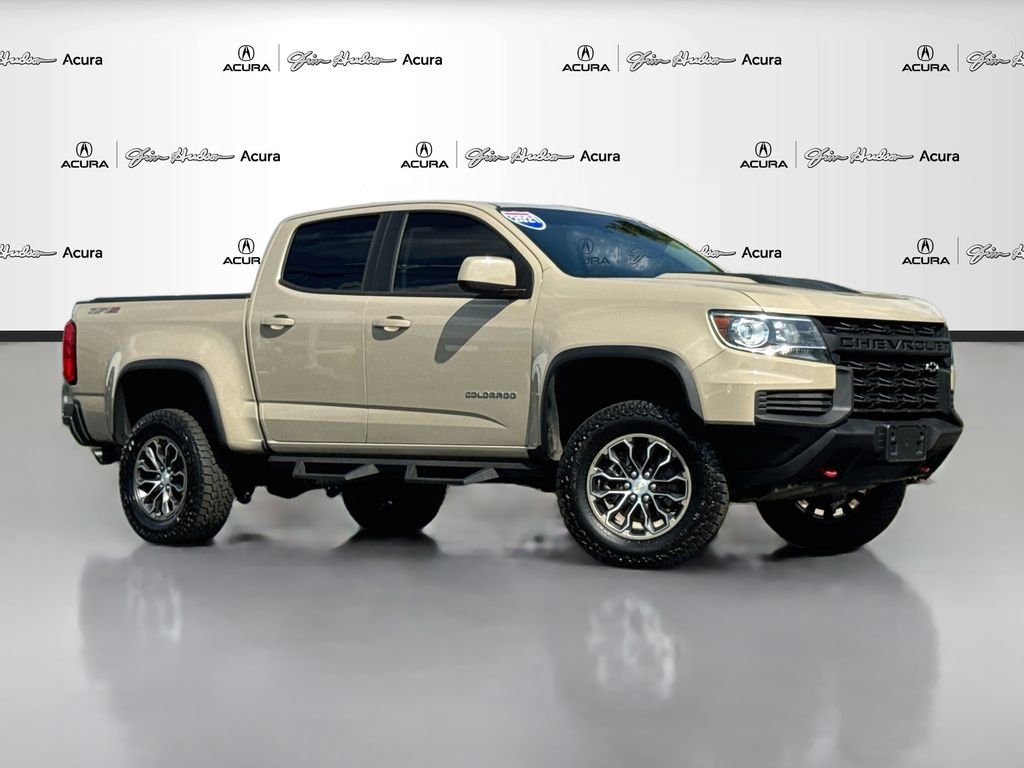 Used 2021  Chevrolet ZR2 image 2