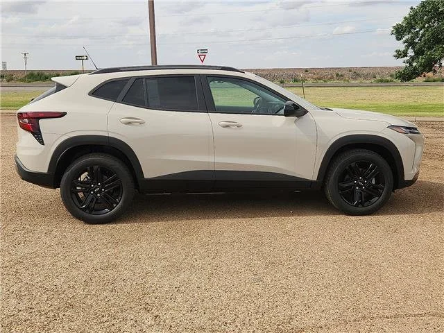 New 2026 White Sands Chevrolet Activ image 5