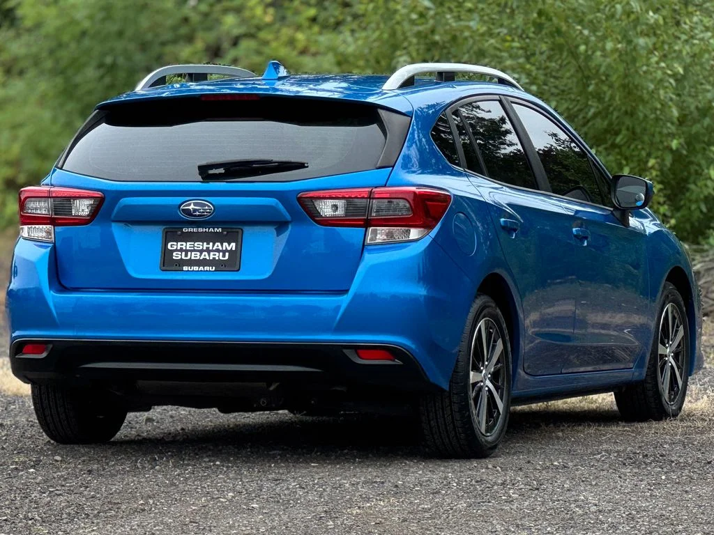 Used 2020 Ocean Blue Pearl Subaru Premium image 7