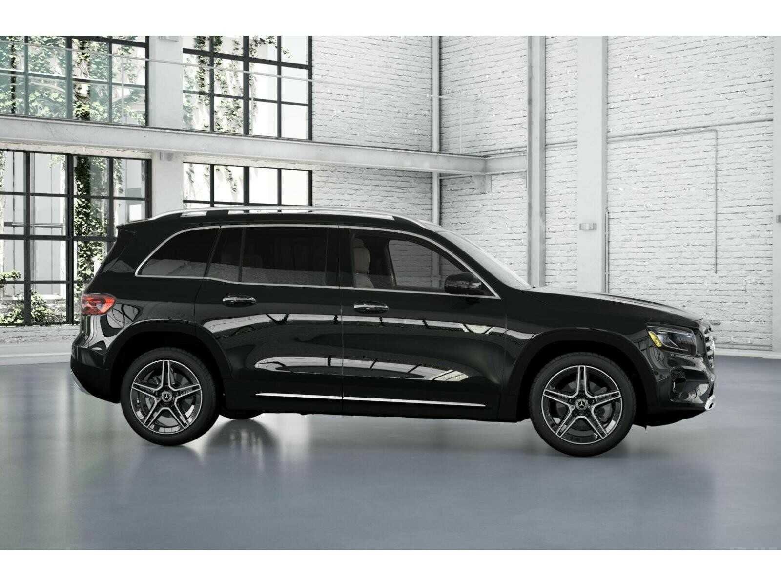 New 2026 Night Black Mercedes-Benz GLB 250 4D Sport Utility 4MATIC® image 16