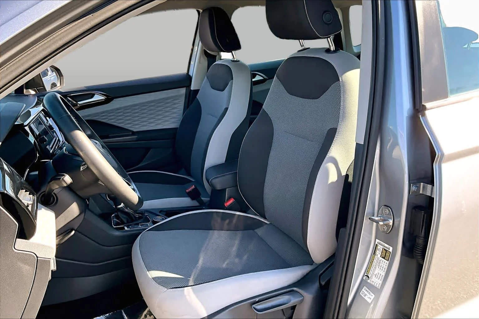 Pre-Owned 2023 Volkswagen Taos S