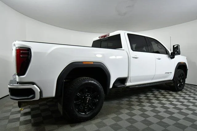 Used 2025 Summit White GMC AT4 image 10