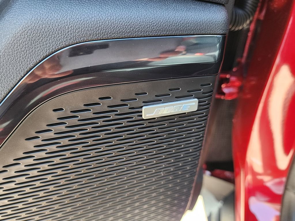 2026 GMC Acadia AT4 - Photo 15