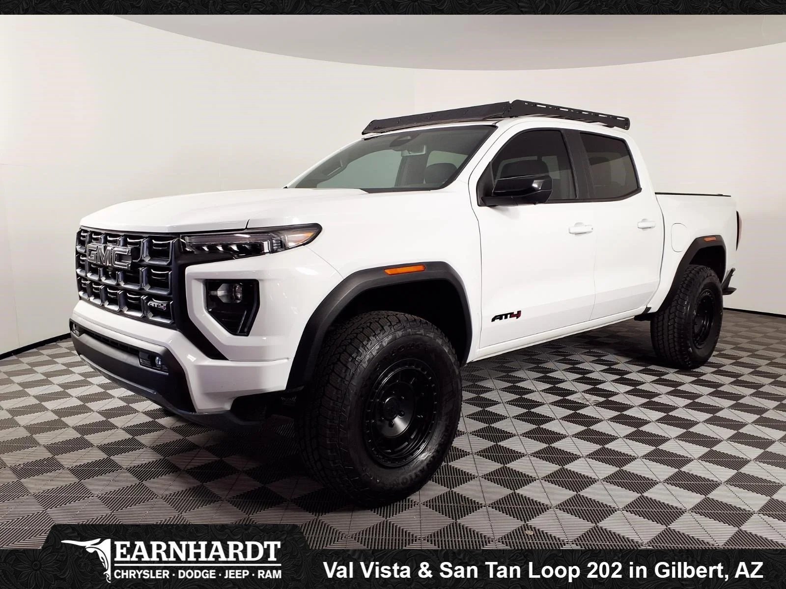 2024 GMC Canyon 4WD AT4 Crew Cab Short Box's photo