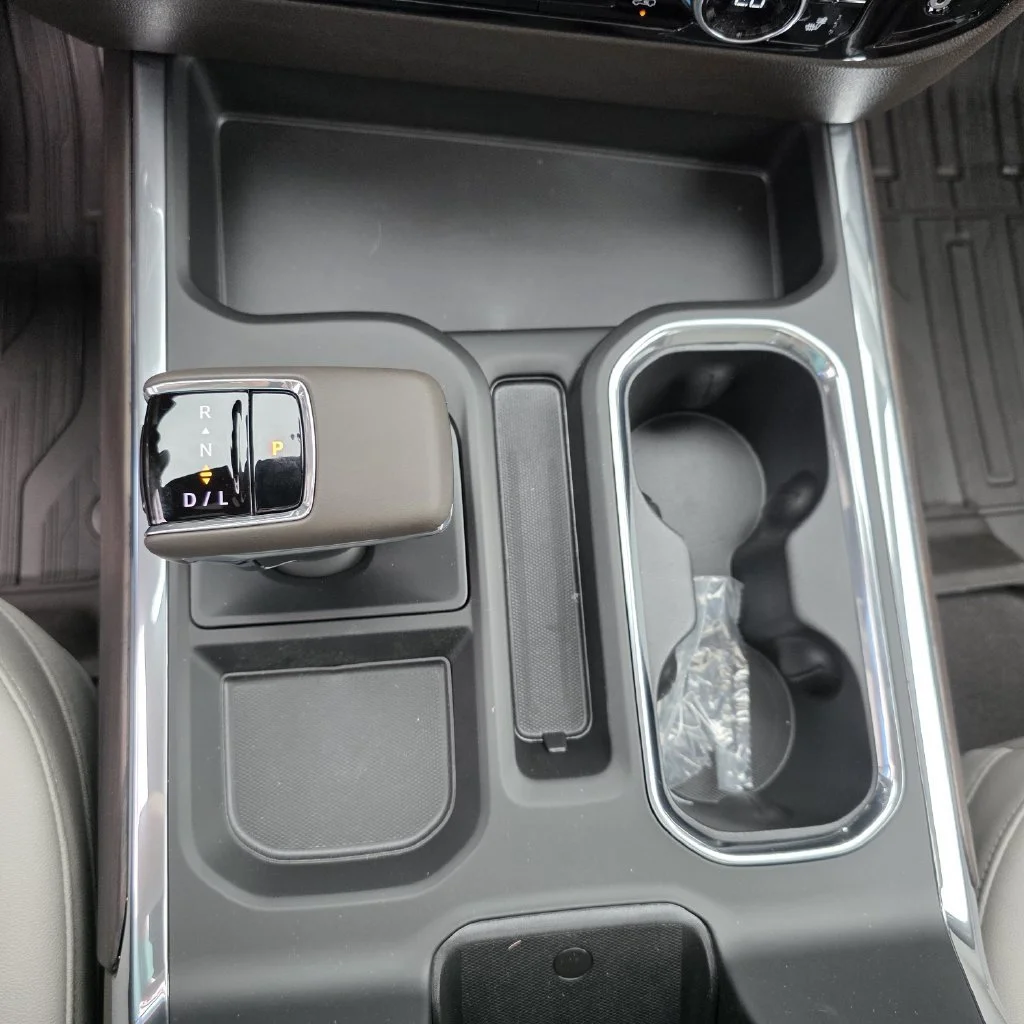 2026 GMC Sierra 1500 SLT - Photo 16