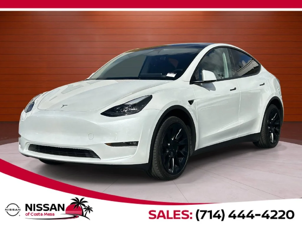 Used 2024 Pearl White Multi-Coat Tesla Long Range image 1