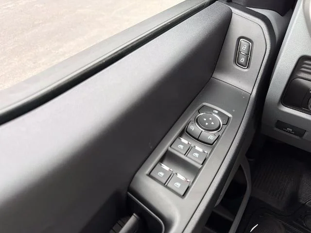 New 2026 Oxford White Ford F-350® XL image 51