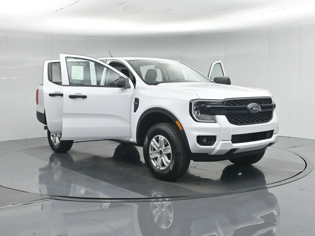 New 2026 Oxford White Ford XL image 29