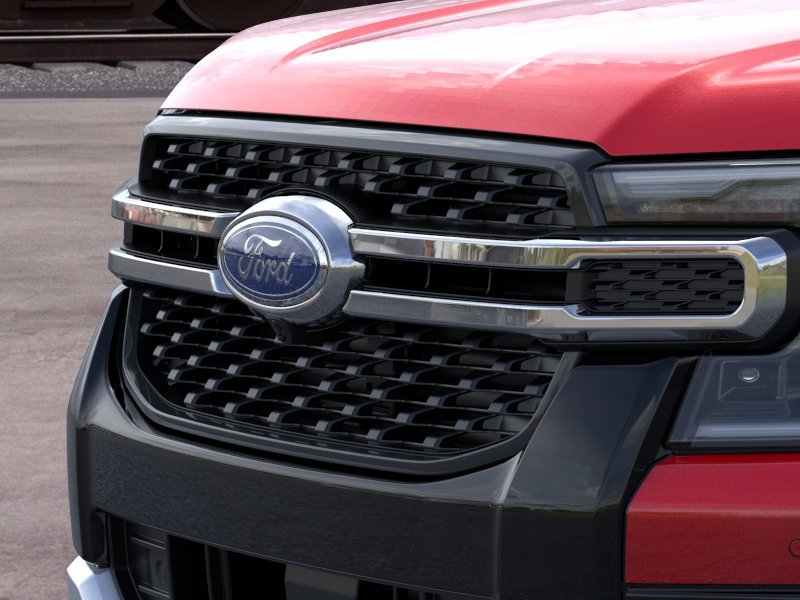 New 2026 Ruby Red Metallic Tinted Clearcoat Ford Lariat image 30