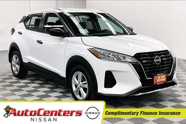 2025 Nissan Kicks Play 1.6 FWD's photo