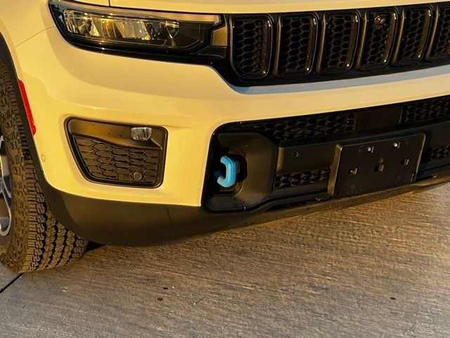 2023 Jeep Grand Cherokee Trailhawk 4xe photo 4