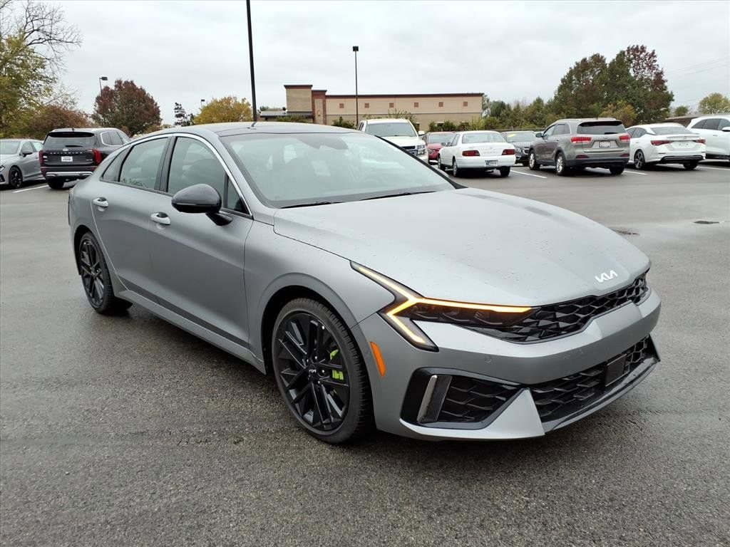 2026 Kia K5 GT - Photo 8