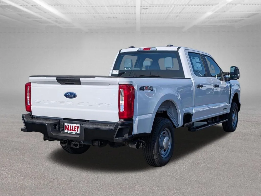 New 2026 Oxford White Ford F-350® XL image 10