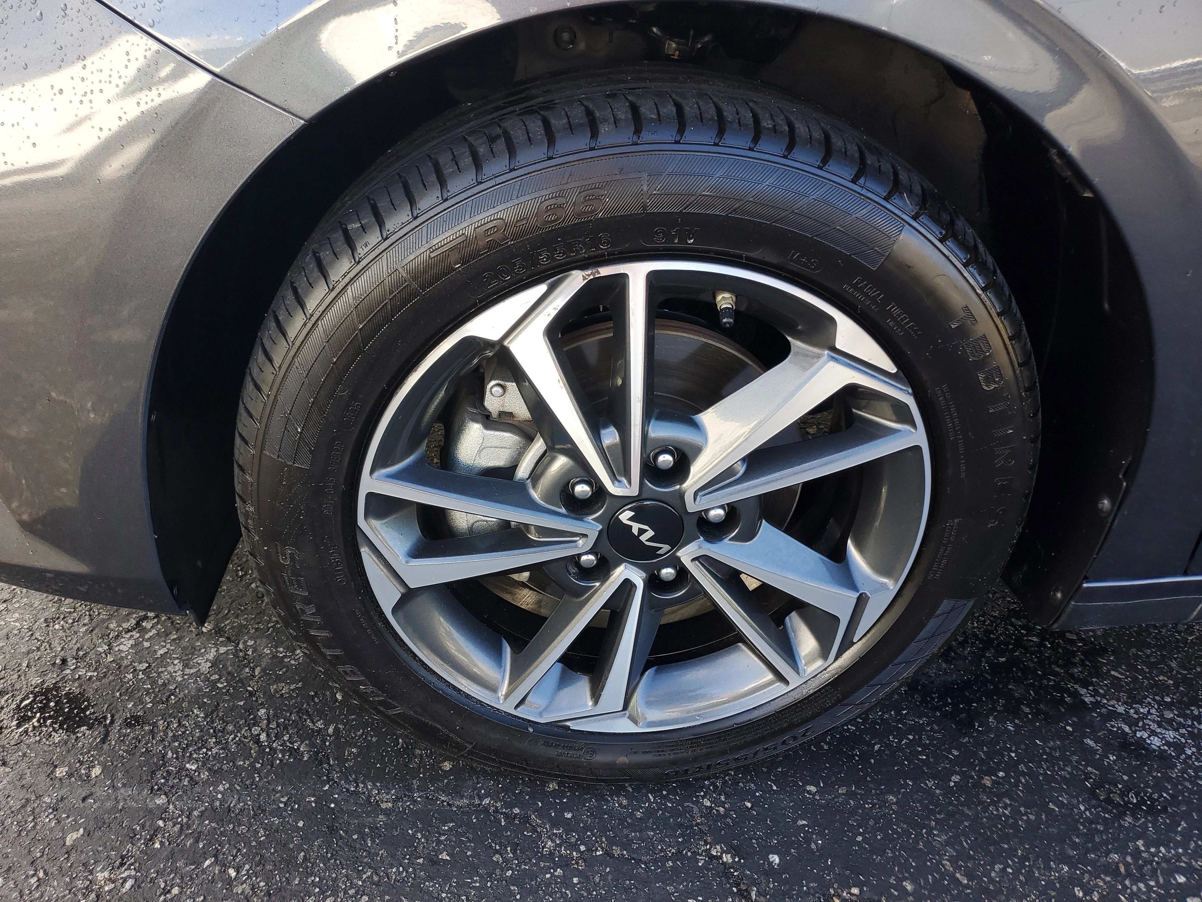 Certified Used 2024 Gray Kia LXS image 11