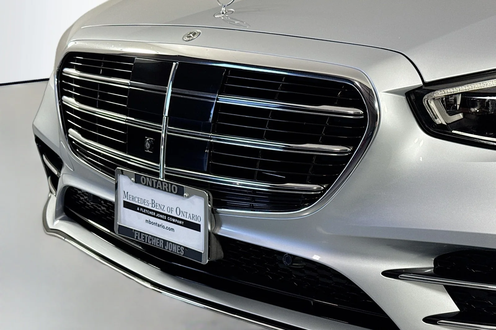 Certified Used 2023 Cirrus Silver Mercedes-Benz S 580 image 14