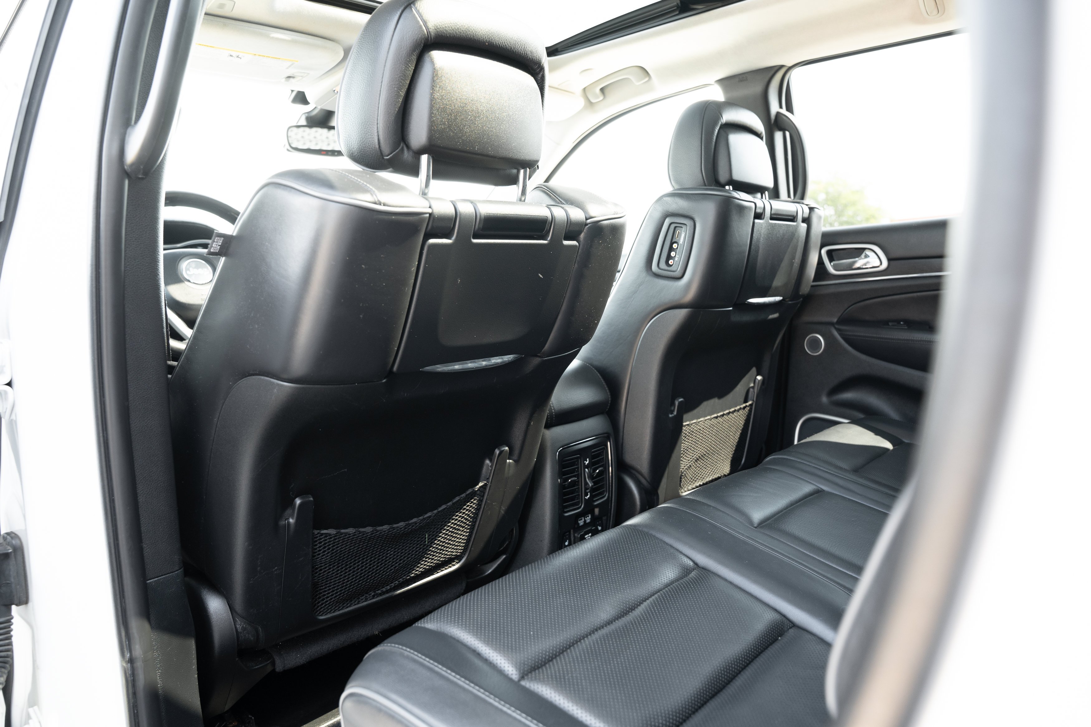 Used 2020 Bright White Clearcoat Jeep Summit image 23