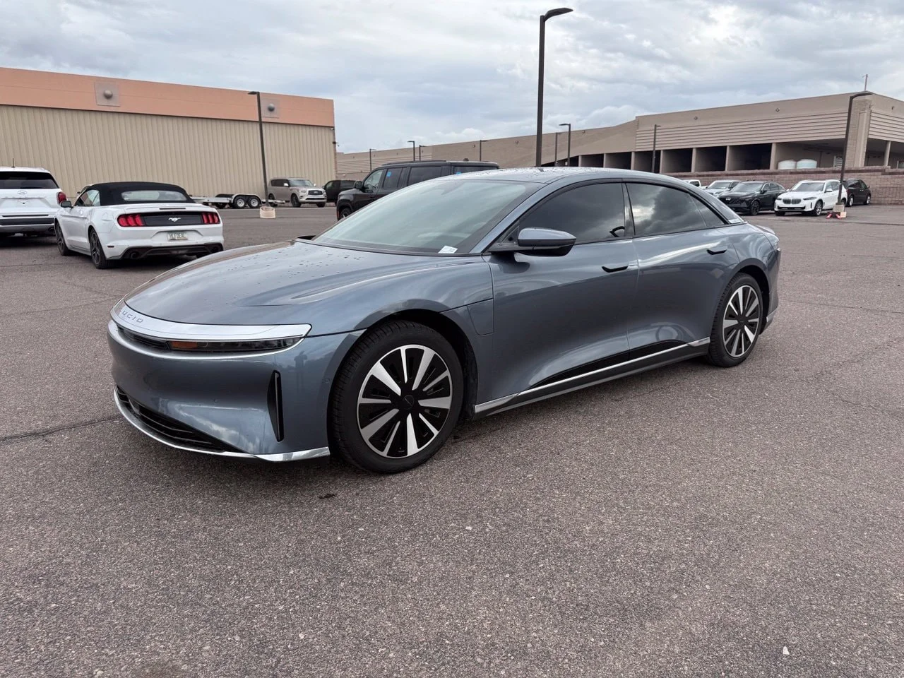 Used 2024 Quantum Gray Lucid Pure image 1