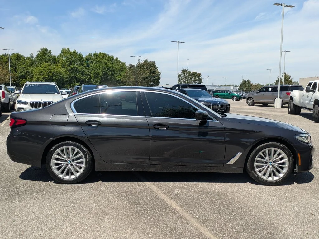 Used 2023 Gray BMW 530i image 6