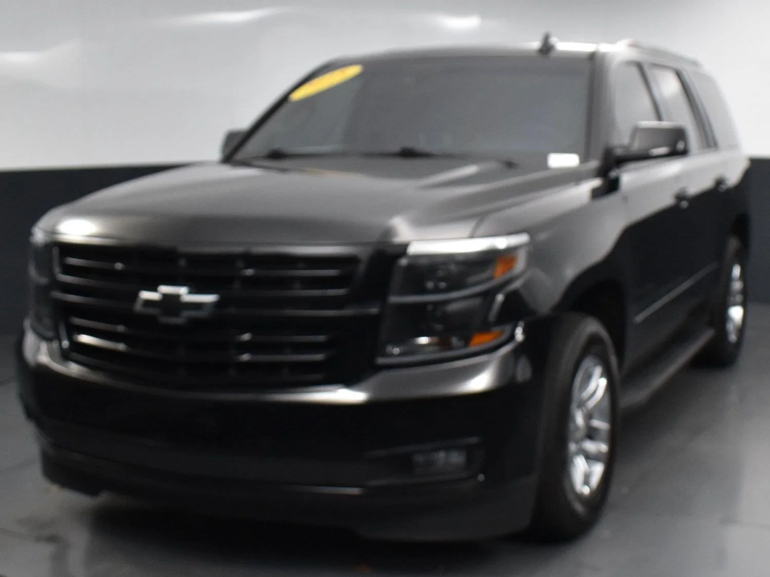 Used 2018 Black Chevrolet Premier image 3