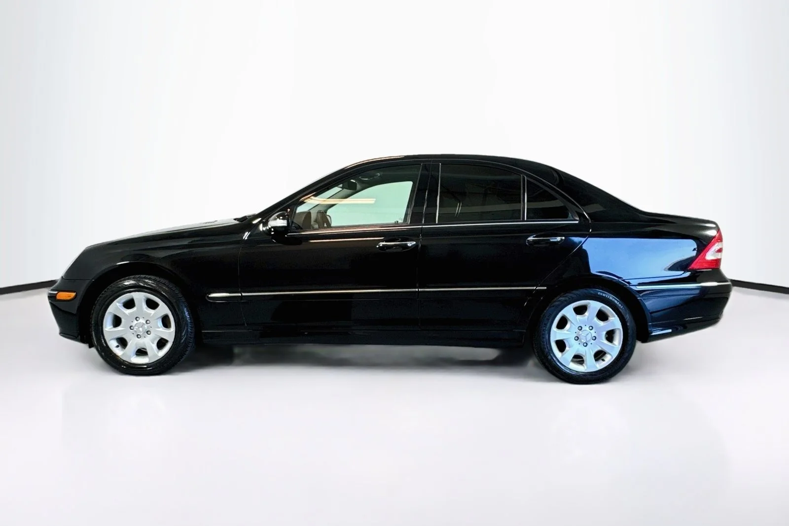 Used 2006 Black [Black] Mercedes-Benz Sport image 8