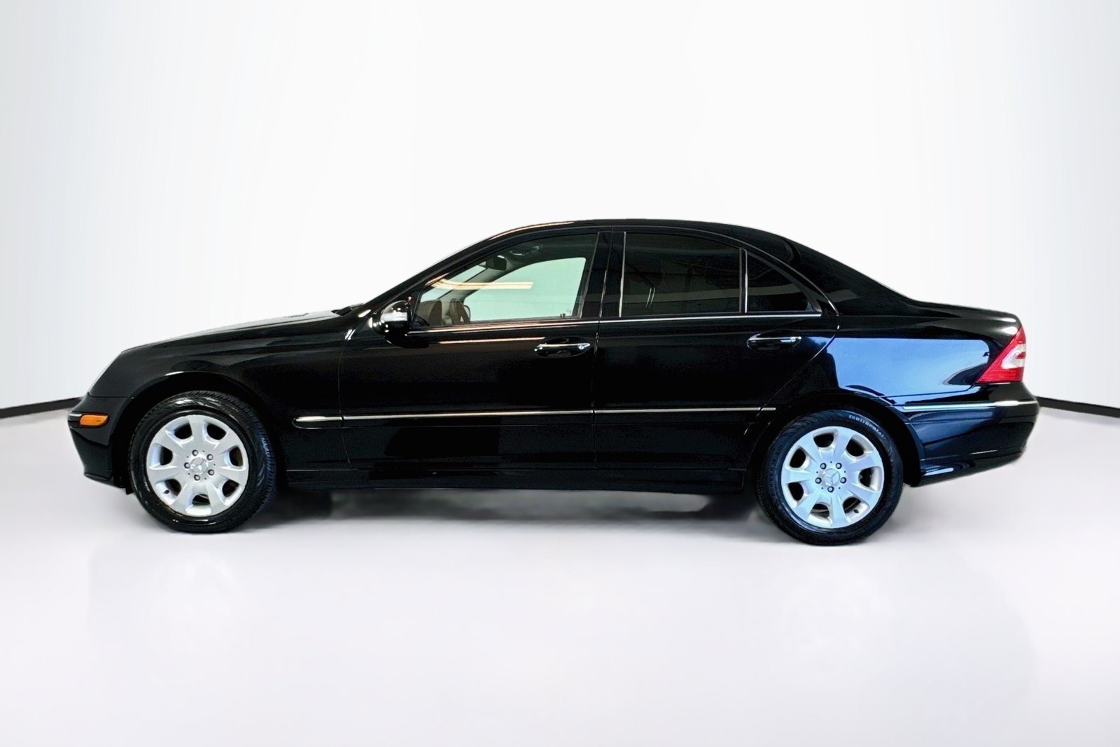 Used 2006 Black [Black] Mercedes-Benz Sport image 8
