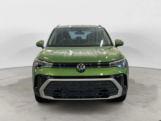 New 2026 Green Volkswagen 1.5T SE image 8