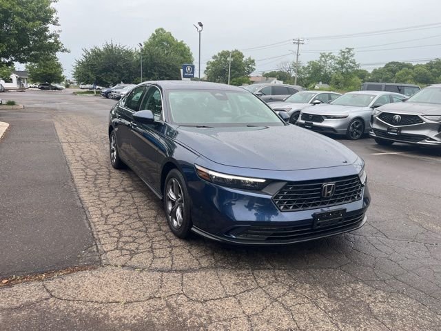 Used 2024 Canyon River Blue Metallic Honda EX image 27