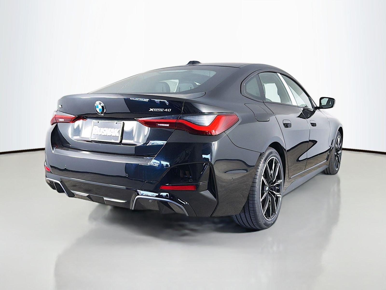 New 2026 Black Sapphire Metallic BMW xDrive40 image 7