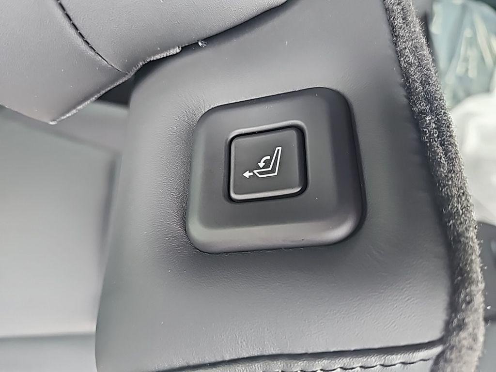 New 2026 White Hyundai Calligraphy image 38
