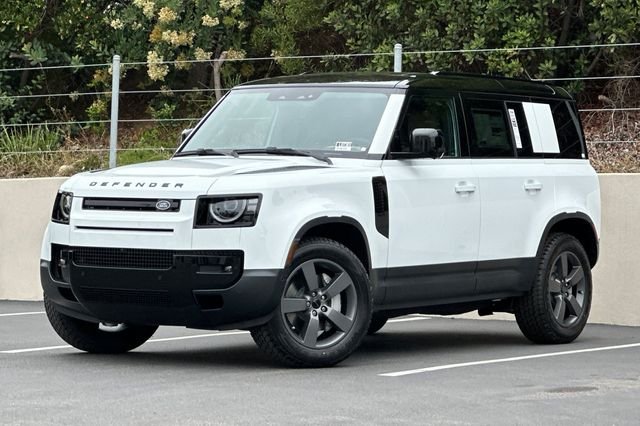 2026 Land Rover Defender 110 S