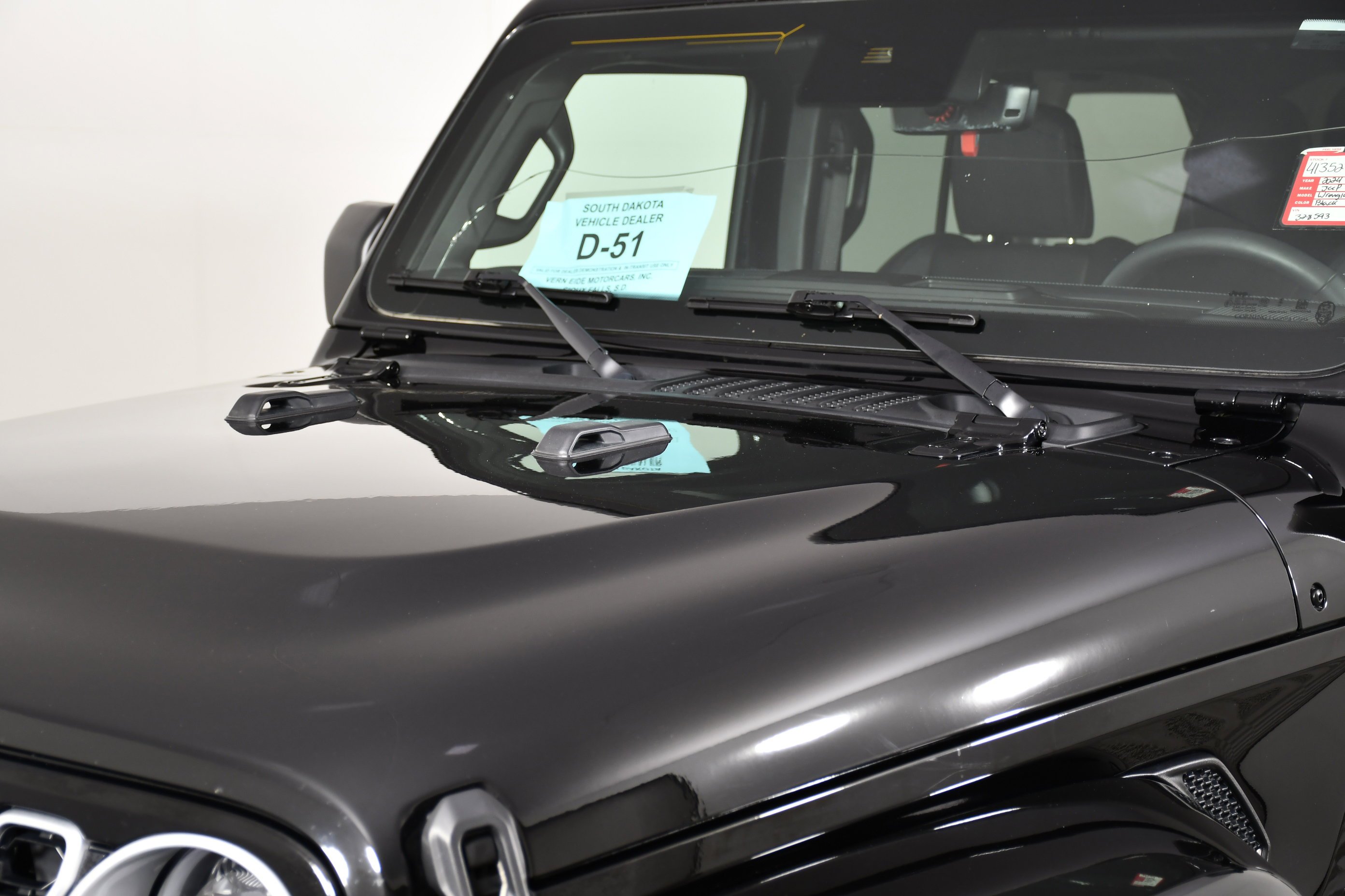 Used 2024 Black Clearcoat Jeep Sahara image 12