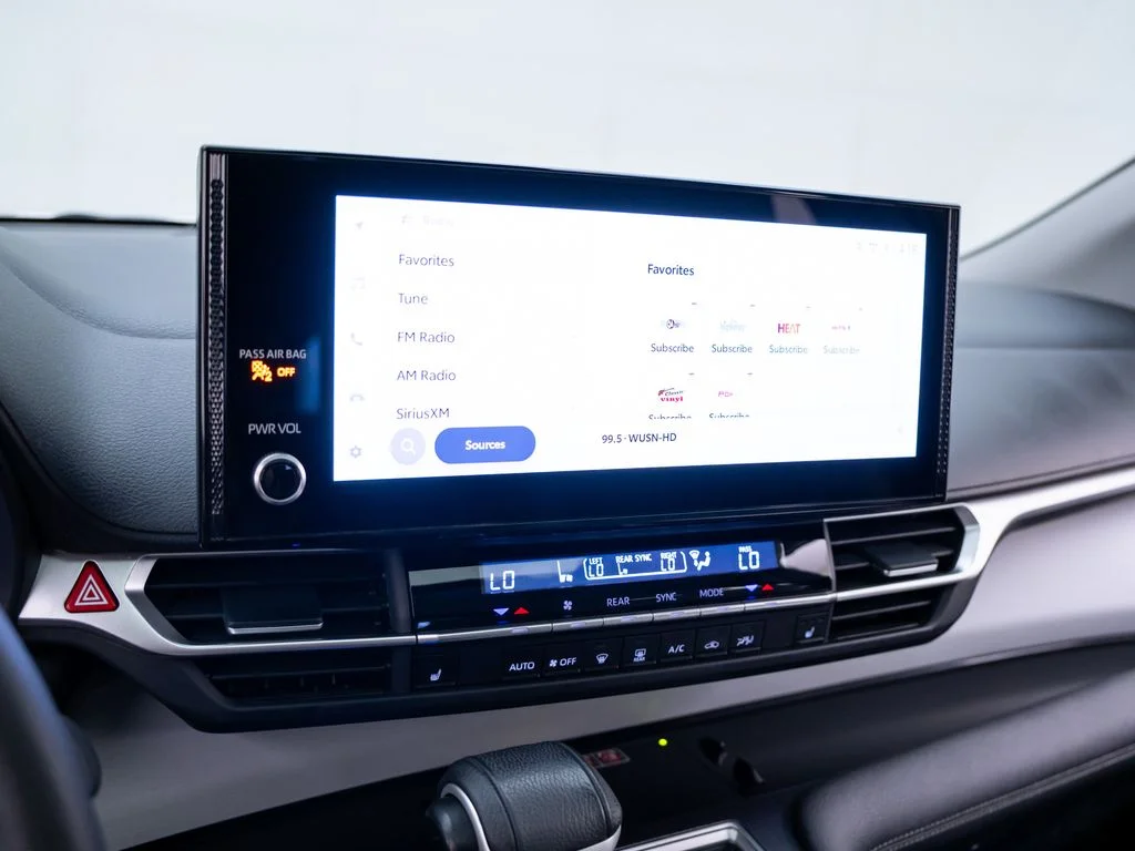 Used 2025 Beige Toyota XLE image 25