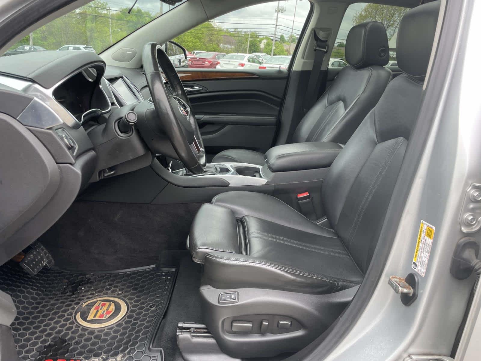Used 2015 Radiant Silver Metallic Cadillac Luxury Collection image 16